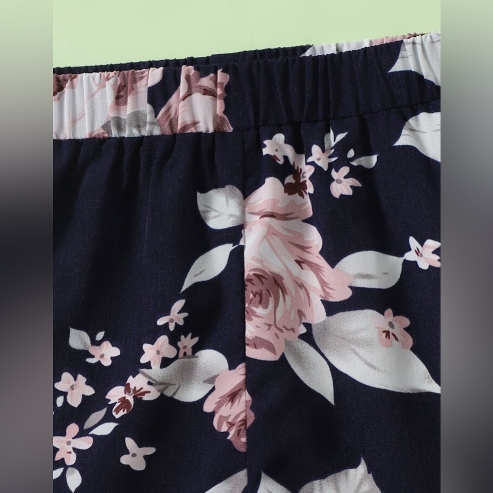 Girls' Twist Hem Top & Floral Pants Set - Picture 4 of 6